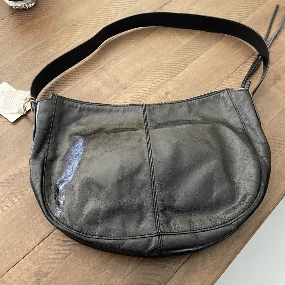 Hobo Enchant Leather Shoulder Bag NWT Black